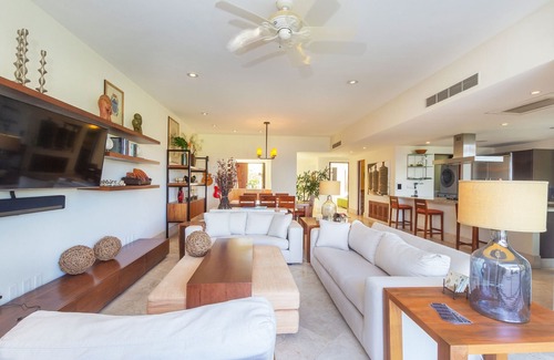 Punta de Mita Villa | Sunny Vacation Villa 10