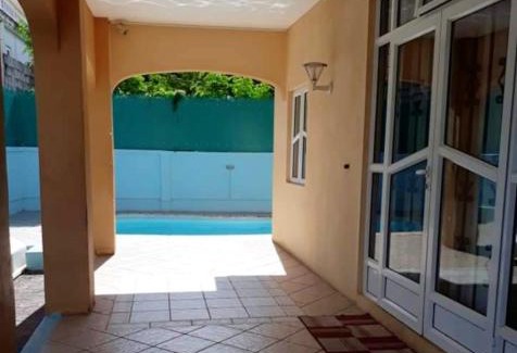 Pereybere Villa | Sunny villa in Pereybere with private pool