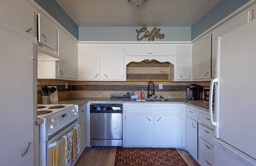 Sherman House | Sunnyside Sherman Duplex