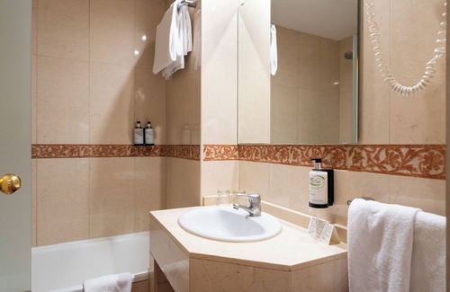 L'Antiga Esquerra de l'Eixample Hotel | Sunotel Junior