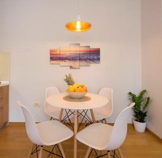 Tomicici Apartment | SunRay