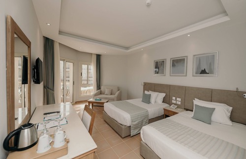 Al Mamsha El Seyahi Resort | SUNRISE Aqua Joy Resort - All inclusive