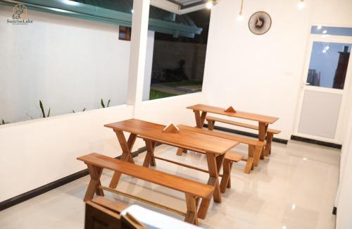 Polonnaruwa Bed & Breakfast | Sunrise Lake Resort