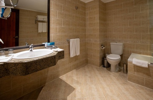 Ras Nasrani Resort | SUNRISE Remal Resort