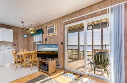 Chincoteague Apartment | Sunrise Sonata