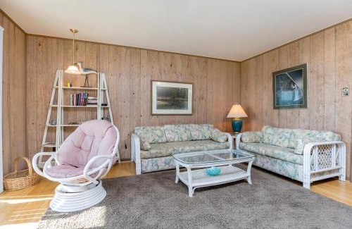 Chincoteague Apartment | Sunrise Sonata