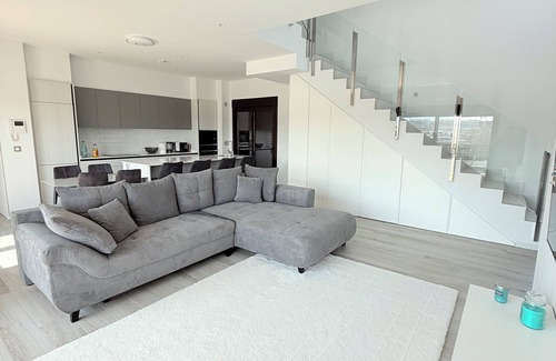 Finestrat Villa | Sunset Benidorm near playas