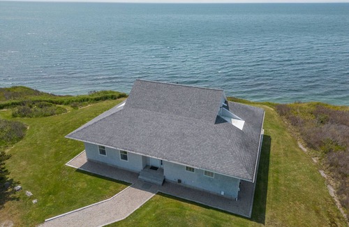 Yarmouth County House | Sunset Bluff House - Stunning Ocean Views
