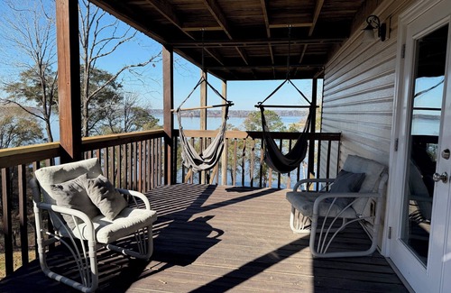 Georgetown Cabin | Sunset Cove