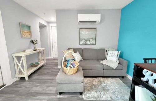 Fort Walton Beach Apartment | Sunset Dream Minutes from the Beach - Unit 8