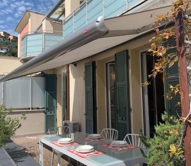 Lerici Apartment | Sunset Garden