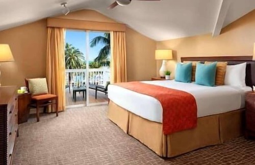 Historic Seaport Resort | Sunset Harbor | Hyatt | Marina | Concierge | Pool