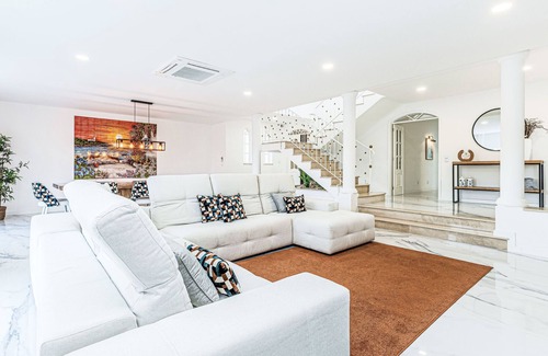 Alporchinhos House | Sunset Haven by Interhome