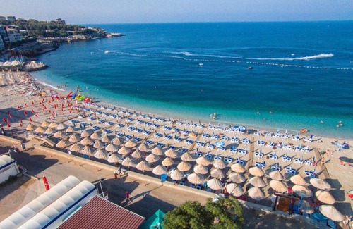 Dobra Voda Hotel | Sunset Hotel