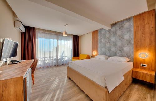 Dobra Voda Hotel | Sunset Hotel