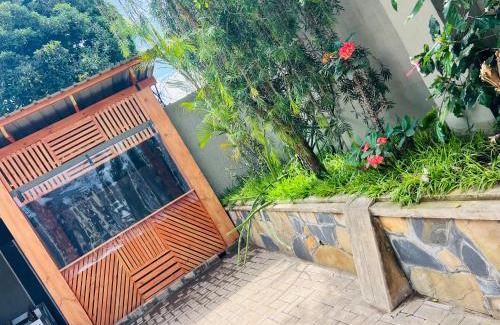 Arusha Cabin | Sunset Inn Lodge