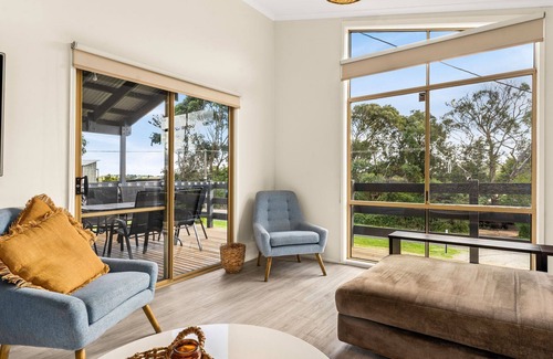 Sunset Strip House | Sunset Island Stays in Sunset Strip