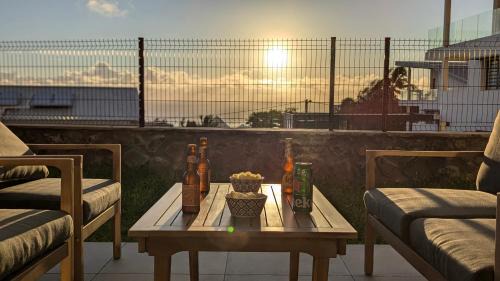 La Saline Les Bains Apartment | SUNSET L'argonaute T3 70 m2 jardin et terrasse vue lagon