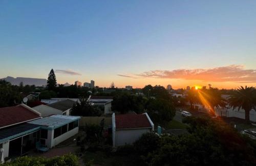 Blouberg Rise Apartment | Sunset on 13