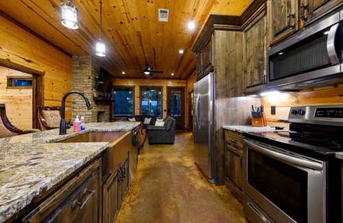 Broken Bow House | Sunset Pines