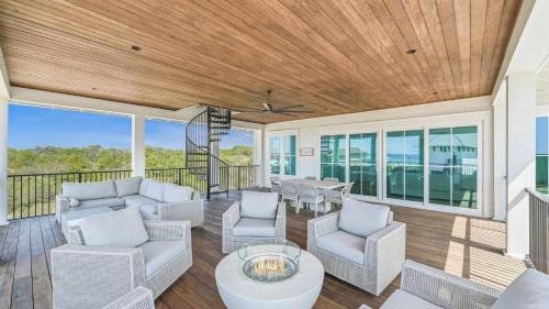 Dune Allen Beach House | Sunset Pointe 30A by AvantStay Gulf Views Carriage Pool