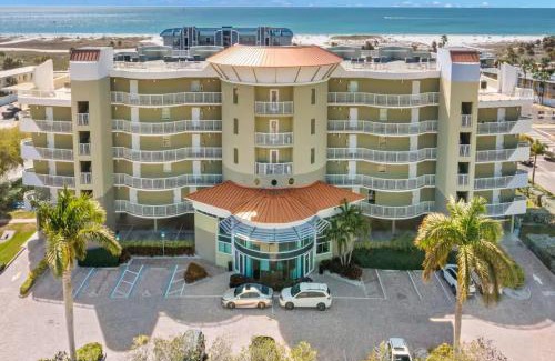 Treasure Island Apartment | Sunset Sands from Oasis Getaways