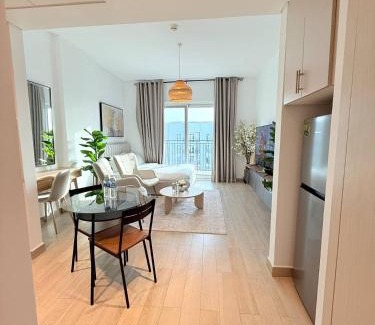 Abu Dhabi Apartment | Sunset Studio Yas Etihad Arena