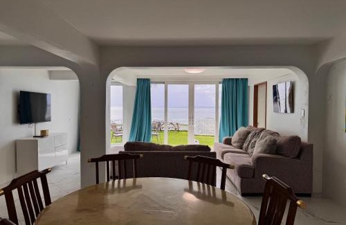 San Antonio Apartment | Sunset Suite - Beach Front Estates