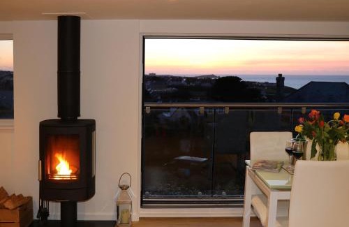 Porth House | Sunset View