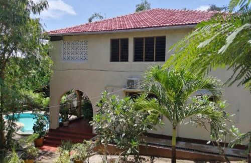 Kilifi Villa | Sunset villas Tropical Garden House