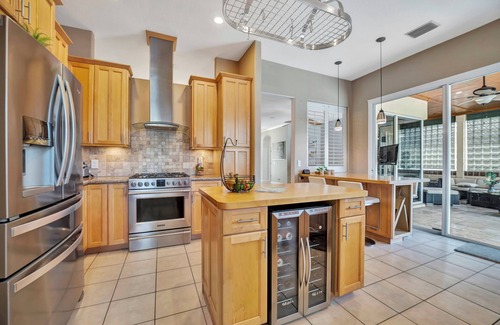 River Pointe House | Sunset Waterfront Paradise. Heated Saltwater Pool, Boat Dock. Beach Gear, BBQ.