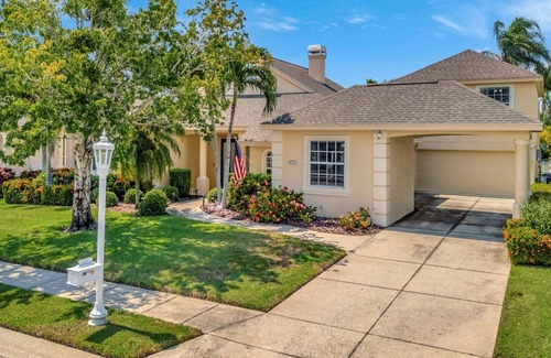 River Pointe House | Sunset Waterfront Paradise. Heated Saltwater Pool, Boat Dock. Beach Gear, BBQ.