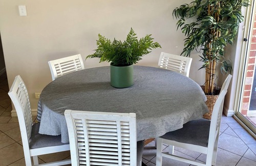 Guilderton House | Sunsets Forever Moore - Splendid Ocean Views - Pet friendly - easy walk to Ocean