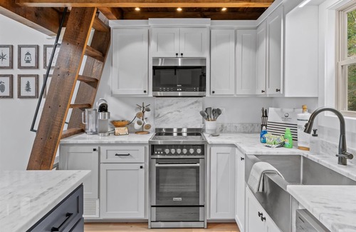 Morganton Cabin | Sunsets on Garren Cove