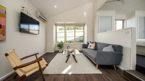 Cowes House | Sunshine Retreat Villa 1