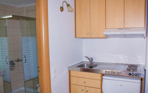Stalida Apartment | Sunshine Studios & Apartments