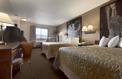 Sioux Falls Hotel | Super 8 by Wyndham Sioux Falls/41st Street