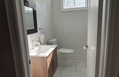 Cooksville House | Super Clean Private 2BRs Cozy Unit for 4 Guests