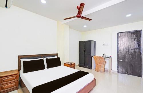 Guduvancheri Hotel | Super Collection O Guduvancheri Railway Station