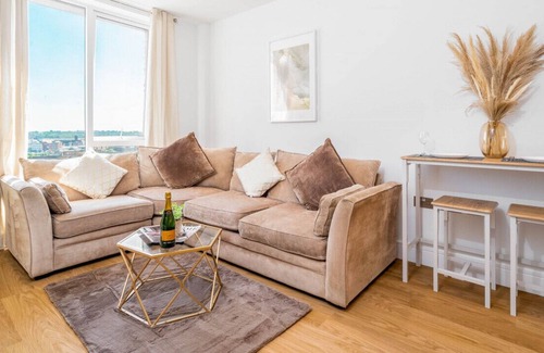 Theatreland Birmingham Apartment | Super High-End Luxury Suite - Central - Parking
