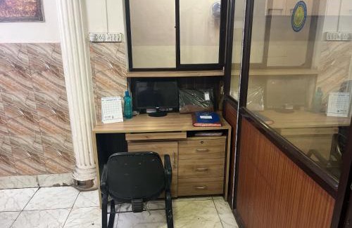 Kolkata Hotel | Super Hotel O Mominpur Guest House