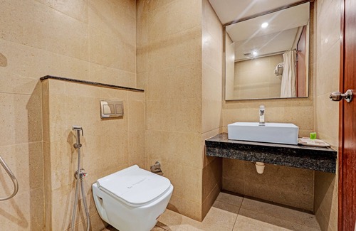 Egmore Hotel | Super OYO Palette - Hotel Victoria