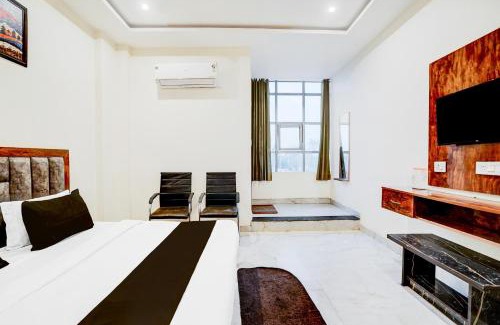 Mathura Hotel | Super Townhouse Narholi Bridge Mathura