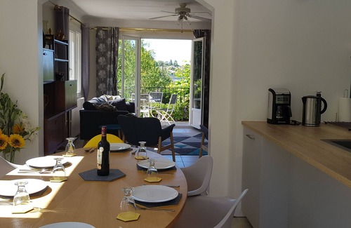 Cancon Villa | Superb contemporary 2 bedroom villa with private pool and huge gardens.