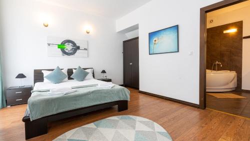 Brasov City Centre Apartment | Superb Historical Center Brașov