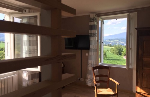Saint-Martin-de-Bavel Cottage | Superb house facing the Grand Colombier