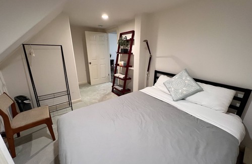 Lone Mountain Apartment | Superb location 2B/1B rental-close to USF, UCSF