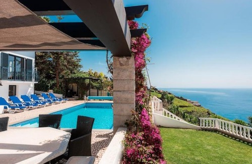 Calheta Bed & Breakfast | Superb Sea view