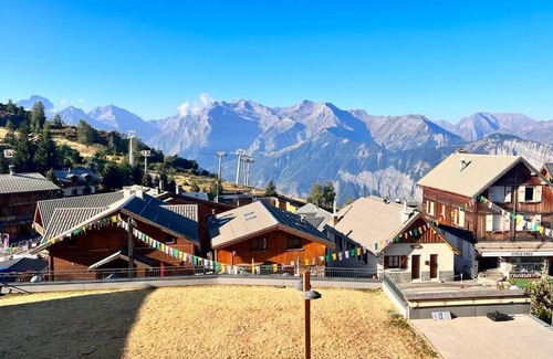 Viel-Alpe Apartment | Superb Studio south to the slopes, private garage