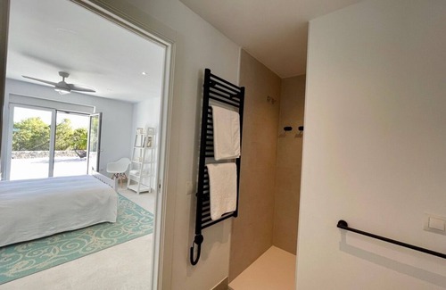 Altea la Vella Villa | Superb villa for 8 people, with magnificent sea and mountain views.